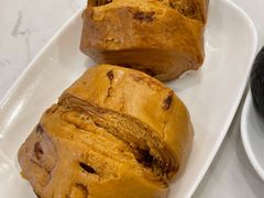-李与白包子铺(桐梓林店)