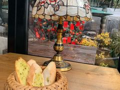 -Golden Lily河内巴黎法越料理餐厅(建国西路店)