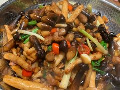 -八碗湘长沙市井菜(坡子街店)