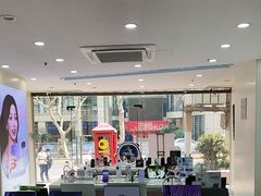 -荣耀授权专卖店(黄浦浙江中路店)