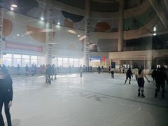 -冠军冰场CHAMPION RINK(百联又一城店)