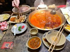 -小龙坎火锅(湖滨银泰in77店)