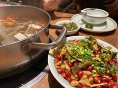 -拾里椰乡·海南椰子鸡(珠影星光城店)