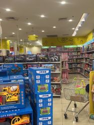 -孩子王(万达广场店)