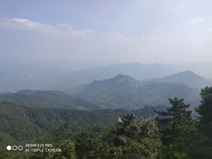 -罗田薄刀峰风景区