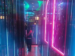 -路边边.炒菜烧烤.音乐餐厅(良乡长虹店)