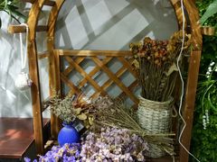 -何兮花店·气球派对鲜花店(马桥银春路万科城店)