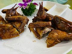 红烧乳鸽-旺富东海大酒楼(海鲜街店)