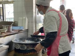 -黄阿姨锅贴大王(万航渡路店)