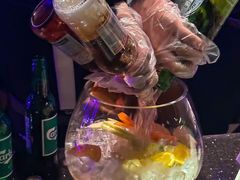 -温莎KTV(珠江路店)