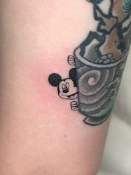 -V一刺青·纹身   穿孔    清洗