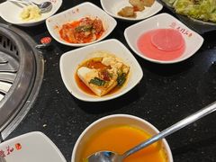-木槿花韩式炭烤·熟成肉工坊(孙文东路店)