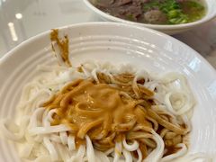 -华威达牛庄(黄埔大道西店)