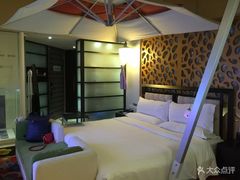 -喜鹊愉家酒店(郑州曼哈顿博览中心地铁站店)