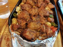 东镇老味道烤鸡块-老东镇啤酒屋海鲜加工·蒸汽海鲜·海鲜烧烤(台东店)