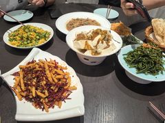 -三牛家厨(长江路店)