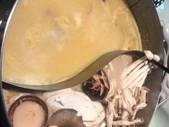 -捞王锅物料理(上海世茂广场店)