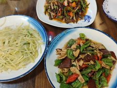 -缘来聚·徽菜名店(黄山宏村店)
