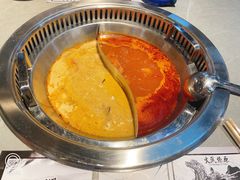 -生活如沸·顺德水牛奶火锅(人民广场店)