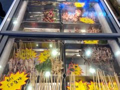 -鱼满舱·鲜活海鲜·正宗鲁菜