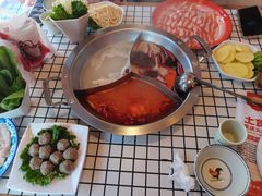 -山悦里 山野·鲜火锅(罗斯福广场店)
