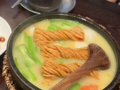 -古都历食南京菜·烤鸭·鸭血粉丝·汤包(南京博物院店)