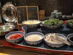 -君来湖滨饭店·玫瑰园