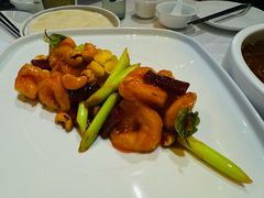 宫爆虾球-月福京味斋·烤鸭店·北京菜(鼓楼总店)