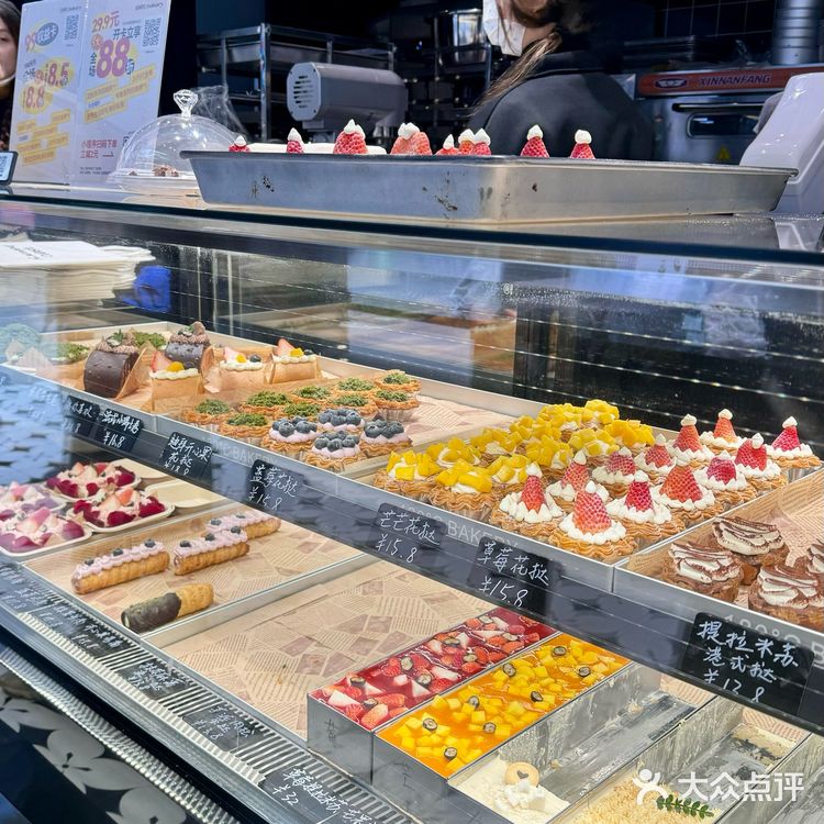 温州印象城！圣诞雪屋太超前了吧…