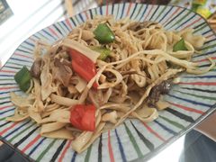 -天天向上素食餐厅(五台山店)