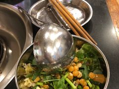 -鸿顺老铁锅美蛙鱼府(解放碑店)