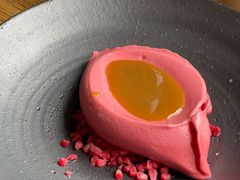 咸味树莓冰激淋配松子油-BOR Eatery(安福路店)