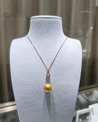 -GiO挚澳珠宝(侨福芳草地店)