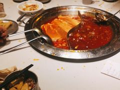 -老房老舍重庆火锅(假日城市店)