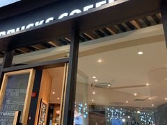 -星巴克臻选(莘庄仲盛店)