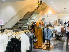 -URBAN REVIVO(济南世茂广场店)