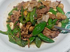 -绿草地·湘菜(7mall店)