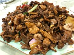 -标记美食新鲜猪杂(兴南大道店)