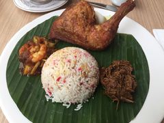 -关夫人餐厅(阳光广场店)