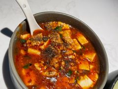 -本来精品川菜(嘉里中心店)