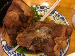 -鹤乡东北菜(崮山路店)