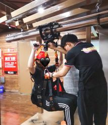 -蹦贝运动中心·蹦床·攀岩·闯关(龙岗店)