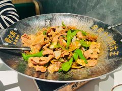 -费大厨辣椒炒肉(悠唐购物中心店)