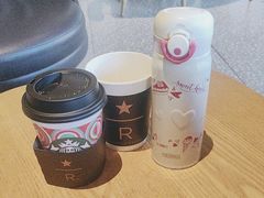 -星巴克臻选(上海合生汇1F店)