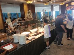 -东方豪景花园酒店·怡景旋转餐厅