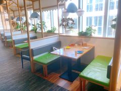 -渝信川菜 · 川味家常菜(财富购物中心店)