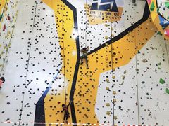 -问山MountQuest攀岩馆