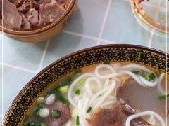 -肇兴特色牛肉粉