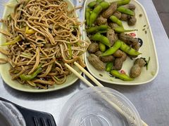 -冯老二羊肉串