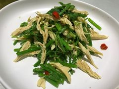 炝拌丝瓜尖-天和晟烤鸭店(玉泉西街店)